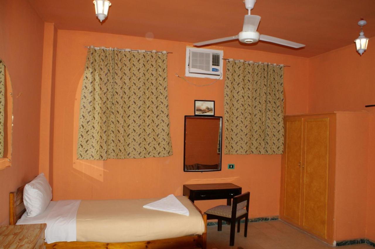 Ramsess Hostel Luxor Zimmer foto
